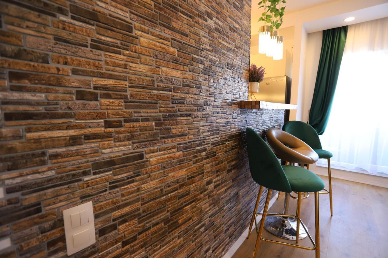 Apartament Beauty Smarald By Cosmopolis Stefanestii de Jos Eksteriør bilde